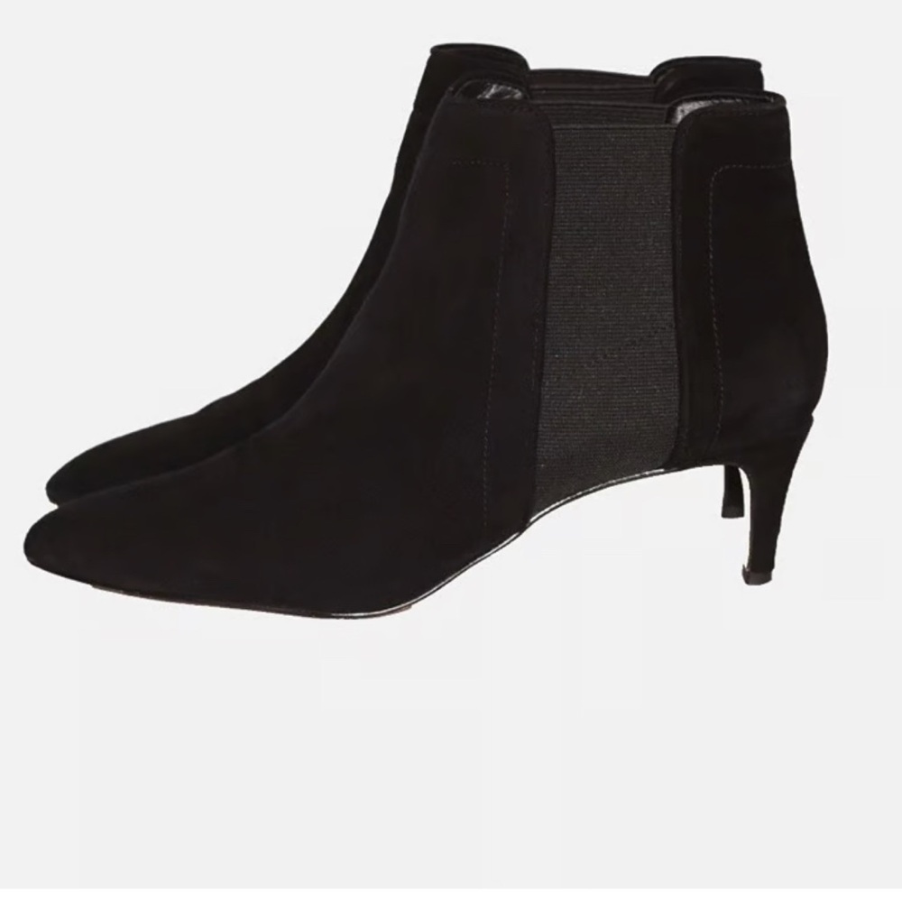 Ann Taylor Black Heeled Booties, Easy to put on, great condition